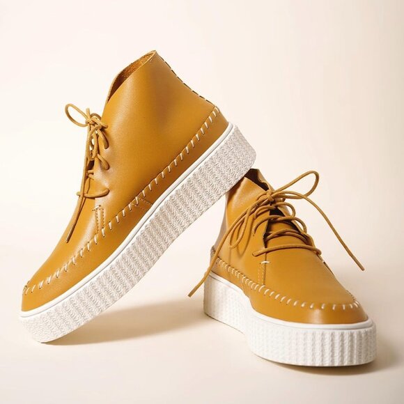 Charlotte Stone Leather Sneakers, style Darcy, color dijon, size 10 - Picture 6 of 6